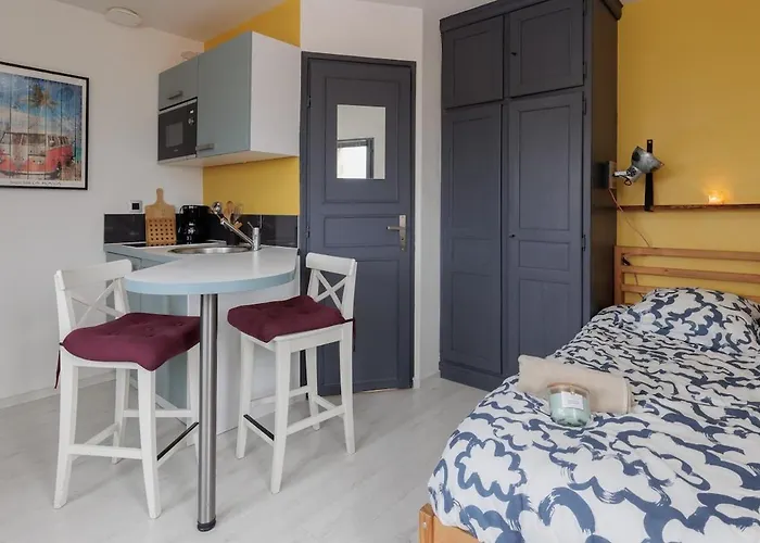 Unique Panoramic View Of Rhone And Mountains Apartament *